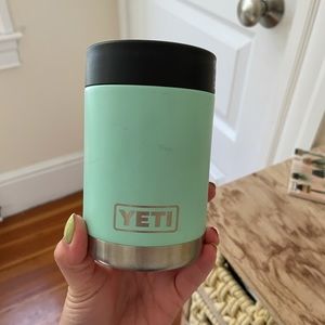 teal Yeti coozie